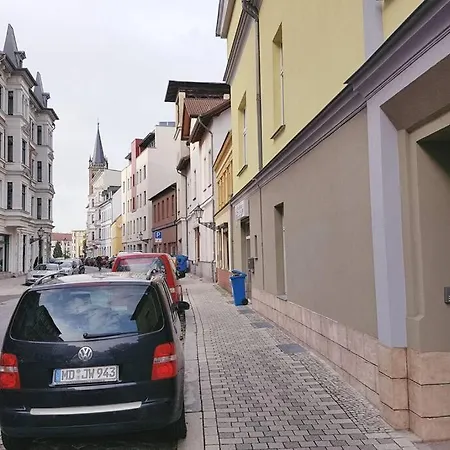 Apartment Ferienwohnung Mit Guter Anbindung Zur & Magdeburg
