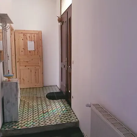 Apartment Ferienwohnung Mit Guter Anbindung Zur & *
